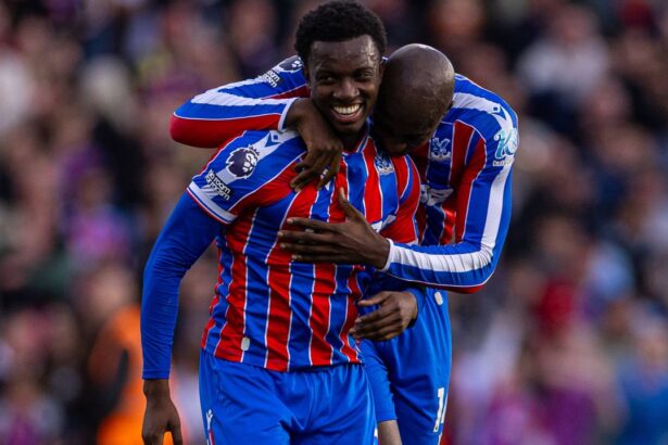 video exclusiv singura echipa neinvinsa din premier league fondata tocmai in 1861 a castigat primele trofee abia in acest an 68dbc052ea710