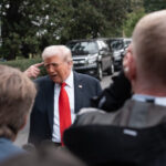 video intrebarea unui jurnalist l a scos din sarite pe trump care a amenintat ca l va pari premierului tarii sale gura 68ca537dbb4c0