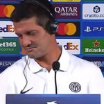 video moment amuzant cu chivu in prim plan ce a patit antrenorul roman la conferinta de presa 68dbb5c04a5e5