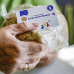 Tichete de 250 și 500 lei pentru românii vulnerabili. Guvernul a deblocat programul „Sprijin pentru România” 2 video tichete de 250 si 500 lei pentru romanii vulnerabili guvernul a deblocat programul sprijin pentru romania 68c2d02c41b84