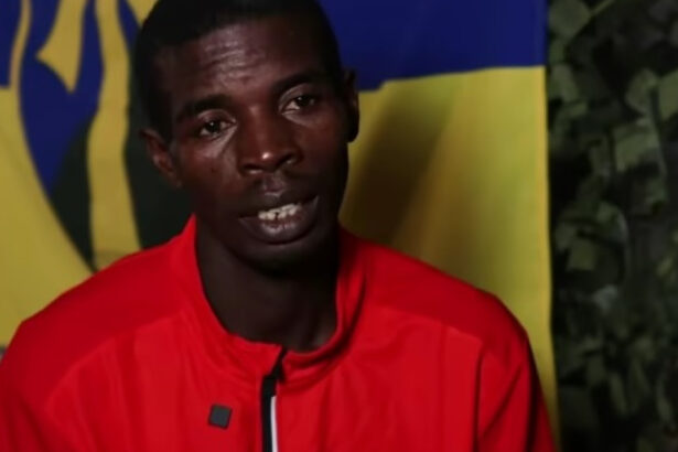 video ucrainenii au capturat un atlet kenyan care lupta de partea rusilor am venit ca turist apoi m au pus sa semnez niste documente 68cae6cd42852