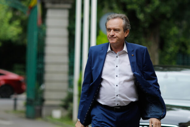 video un magazin satesc detinut de un deputat psd a cumparat o masina de lux ionut pucheanu nu vad unde i problema 68c2cd04d4e42