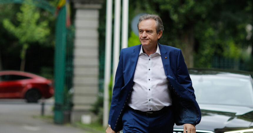 video un magazin satesc detinut de un deputat psd a cumparat o masina de lux ionut pucheanu nu vad unde i problema 68c2cd04d4e42