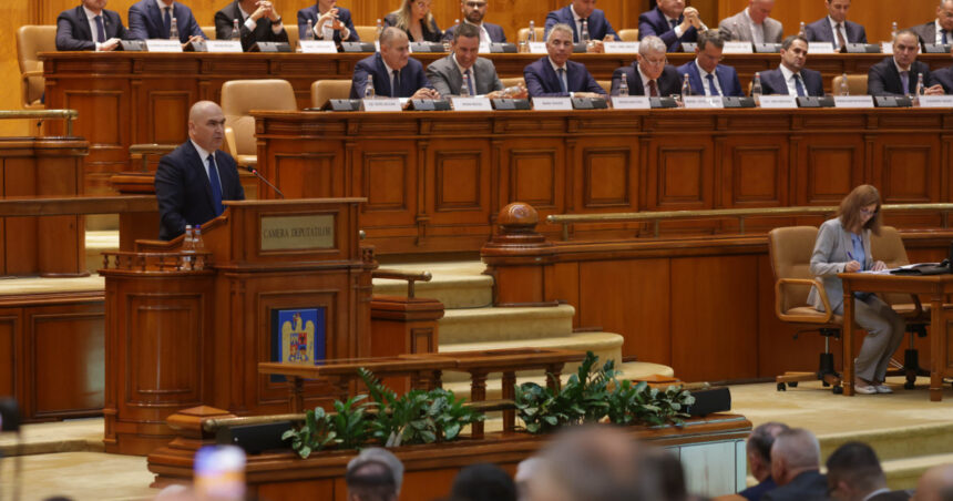 videofoto aur a prezentat motiunile de cenzura in parlament cu sala aproape goala opozitia acuza guvernul de terorism legislativ 68b97281894ae