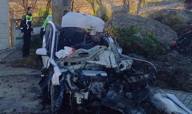 Accident rutier MORTAL în județul Tulcea, lângă localitatea Greci 1 accident rutier mortal in judetul tulcea in apropiere de localitatea greci 68fc7f2293c69