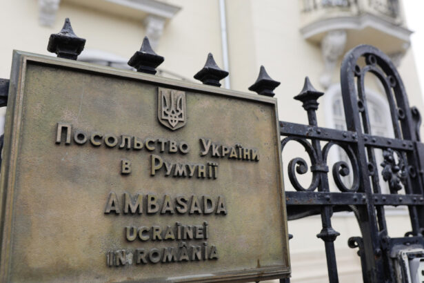 ambasada ucrainei in romania a premiat organizatii institutii si personalitati ale tulcei 68fce79f46720