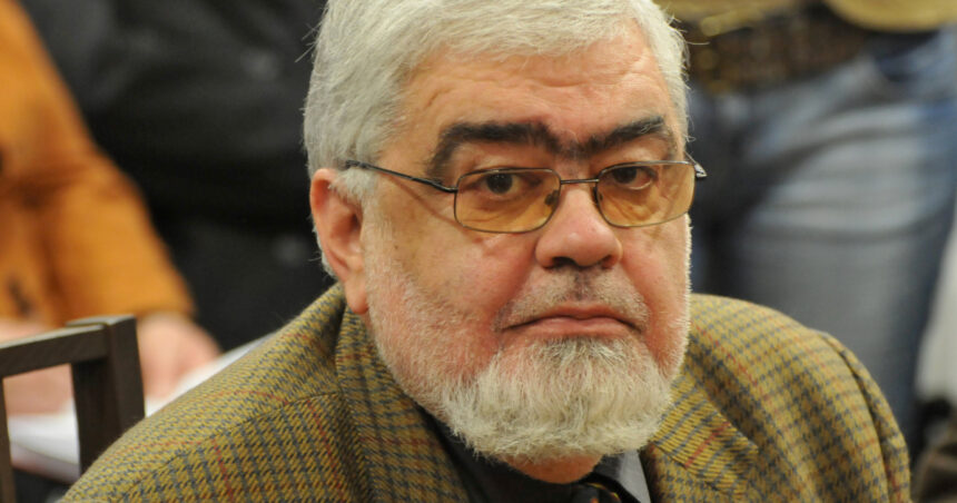 Andrei Pleșu, despre Ilie Bolojan și Sorin Grindeanu: unul este o premieră post-decembristă, celălalt acționează cu o „tactică” instabilă. 1 andrei plesu despre ilie bolojan si sorin grindeanu unul e o premiera post decembritsa celalalt lucreaza cu o topaiala tactica 6903c2b1ca693