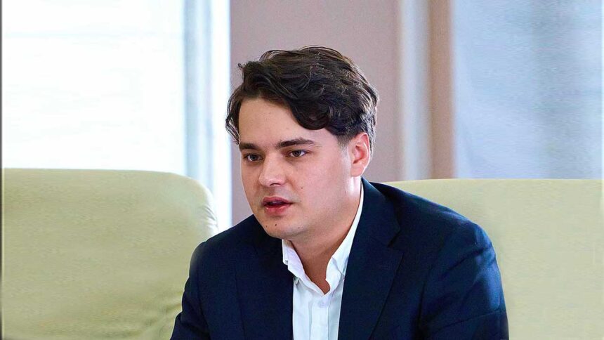 Andrei Șelaru, distins la Gala Club Antreprenor pentru inovație în turism și entertainment 1 andrei selaru premiat la gala club antreprenor pentru inovatie in turism si entertainment 68fbe5e70b42b