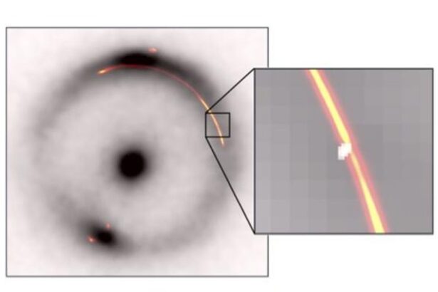 astronomii au gasit un obiect intunecat misterios in universul indepartat 68eb5be88fcb6