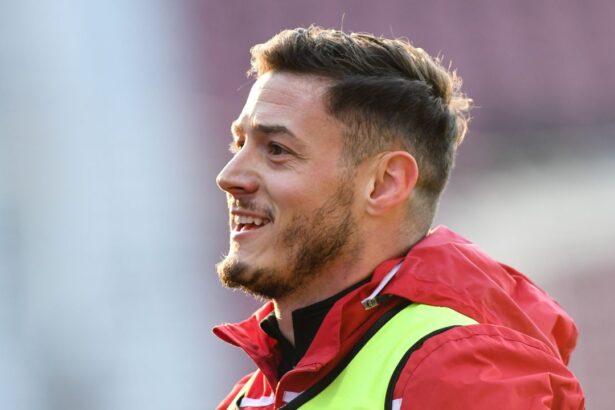 atacantul care l a hipnotizat pe torje din 10 suturi dadea 9 goluri 6900add25aa4b