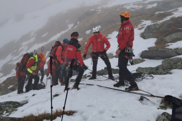 avertismentul salvamont pentru turistii care merg pe munte dupa cele 5 accidente mortale din ultimele zile 690486b950218