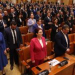 bolojan despre reducerea numarului de parlamentari nu sunt populist e o forma de respect pentru electorat 68e8202ce4cf3