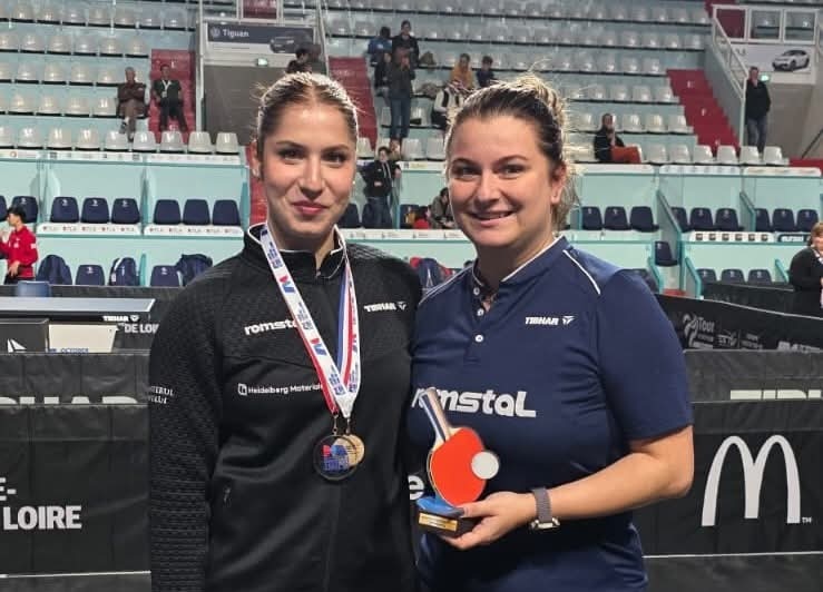 bronz pentru bianca mei rosu de la csm constanta la top 10 europa u19 la tenis de masa 68e39fd65b5b5