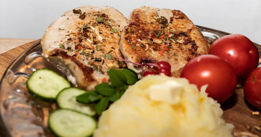 carnea nu trebuie sa se afle in centrul alimentatiei umane avertizeaza specialistii dieta care ar putea preveni milioane de decese 68e13be589024
