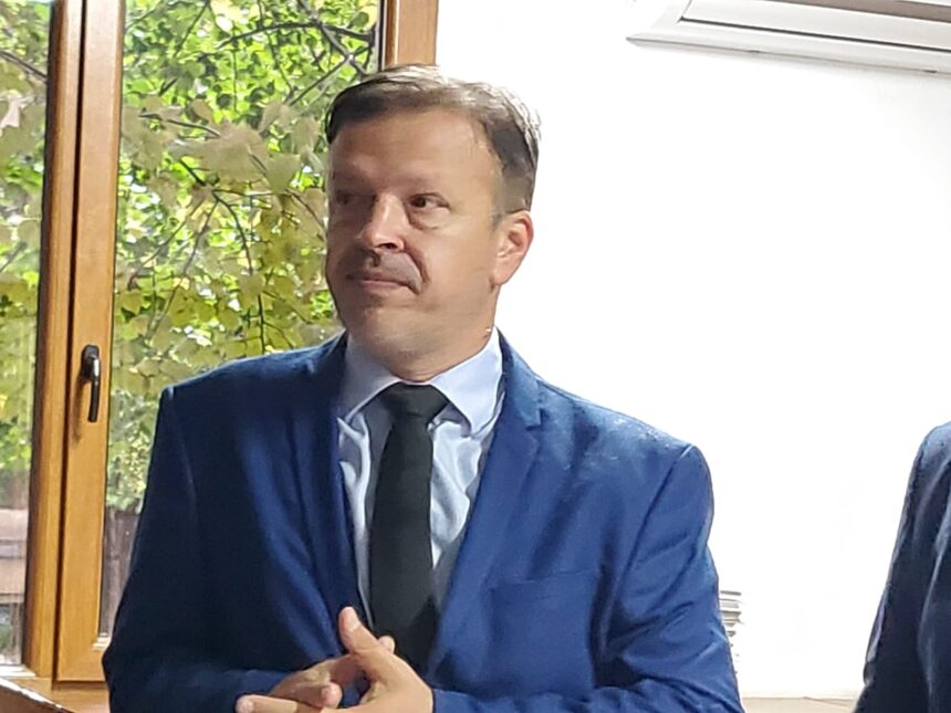 circ cu demisii in alb la harsova primarul a sesizat organele de cercetare penala in cazul solicitarii de incetare a mandatului consilierei codreanu 68f6eae57a283