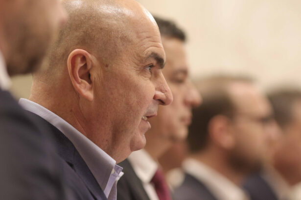 coalitia reia discutiile privind taierile din administratia locala decizia amanata din cauza neintelegerilor dintre partide 68dd0b3468c1f