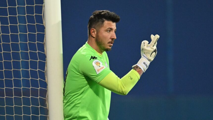 Cristi Bălgrădean, după ce a primit patru goluri de la Craiova: ”Vârsta nu iartă pe nimeni” 1 cristi balgradean dupa ce a luat patru de la craiova varsta nu iarta pe nimeni 69026c5aacf1a