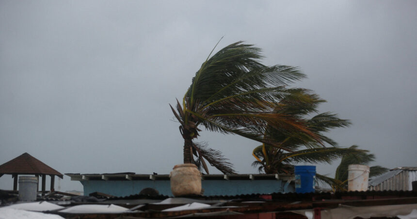 De la furtună tropicală la uragan devastator: Melissa demonstrează cum încălzirea globală intensifică fenomenele extreme 1 de la furtuna tropicala la uragan devastator melissa arata cum incalzirea globala amplifica fenomenele extreme 6900a055891b6