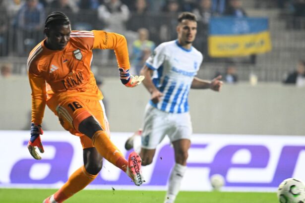 decizie inedita arbitrul a vazut si universitatea craiova putea da lovitura in ultimele minute 68fa9bf14b460