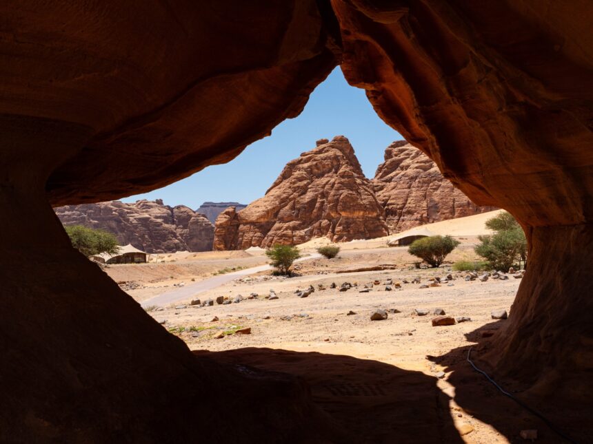 descoperiri in nordul arabiei arta rupestra monumentala dezvaluie viata oamenilor preistorici 68e2921b29c10