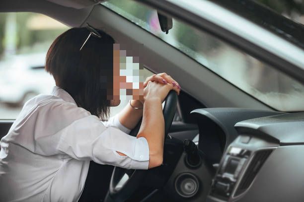 DETALII din DOSAR! Atac șocant în Tomis Nord: o femeie, agresată în propria mașină de un bărbat beat, în fața copiilor ei 1 detalii din dosar atac socant in tomis nord o femeie agresata in propria masina de un barbat beat sub ochii copiilor ei 690294c637ff7