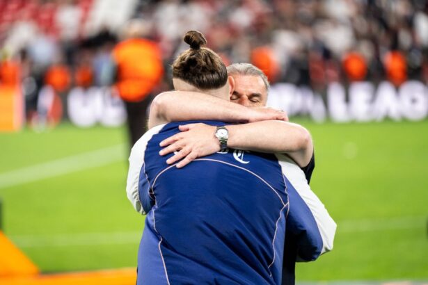 dezastru pentru fostul antrenor al lui dragusin demis in 39 de zile a intrat in istoria neagra a angliei 68f3a9047ca64