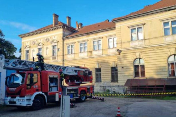 doua scoli au fost evacuate si mai multe cladiri au fost afectate in satu mare dupa cutremurul de miercuri dimineata 68ef8769f085f