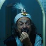 DRACULA, noul film al lui Radu Jude, se lansează în cinematografe de Halloween 7 dracula noul film al lui radu jude ajunge in cinematografe de halloween 68fc8418e64e3