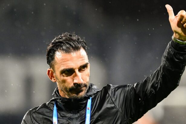 elias charalambous categoric inainte de fcsb young boys singura metoda la ce s a referit antrenorul campioanei 68de4ab04fd49