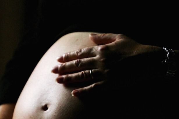 exclusiv aveam in brate copilul inert am inceput sa urlu marturia unei foste paciente a clinicii din constanta unde a murit tanara gravida 68f89ed633a3d