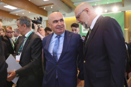 exclusiv kelemen hunor ilie bolojan uneori e mai inflexibil a invatat mult de cand a venit de la oradea unde avea majoritate 68ffecfe5d5a9