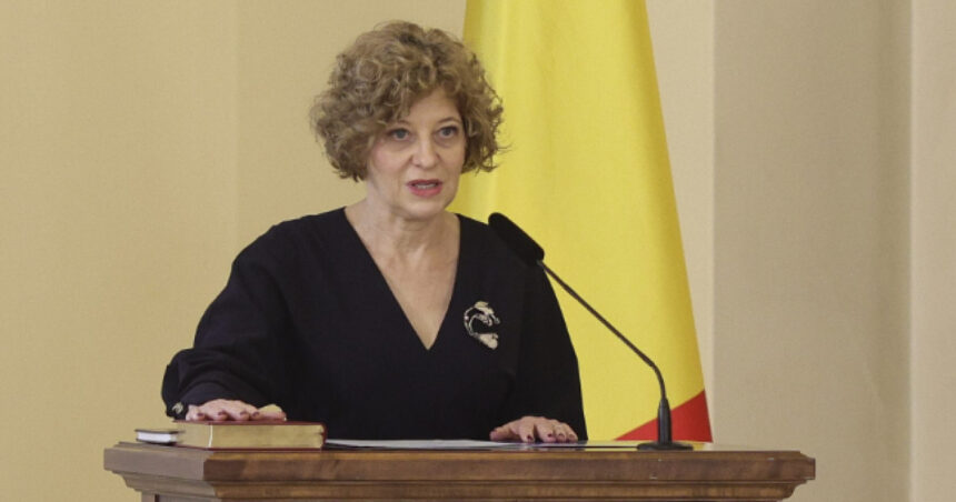 Oana Gheorghiu: „Mandatul meu este unul de reformă, debirocratizare și digitalizare”. Care sunt prioritățile vicepremierului? 1 exclusiv oana gheorghiu mandatul meu este unul de reforma debirocratizare si digitalizare care sunt prioritatile vicepremierului 6903b70267819