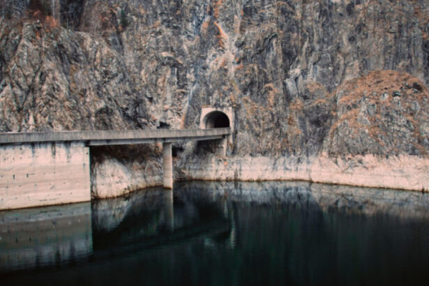 exercitiu de deversare a apei din lacul vidraru anuntul autoritatilor si apelul lor catre locuitori si turisti 6901cb33a9cbd