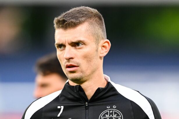 fcsb in fata unei situatii deosebit de grea cateodata nu e bine sa fii fotbalist 690326a32f7ad