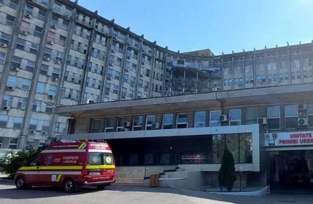 fetita din judetul constanta intoxicata dupa ce a fost tratata acasa de parinti cu o solutie antiparazitara 68f8673f17d58