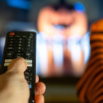 Filme de Halloween 2025: Cele mai bune producții de vizionat împreună cu familia 7 filme de halloween 2025 cele mai bune productii pe care sa le urmaresti impreuna cu familia 6902fca54ce51