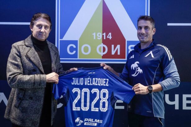 fostul pusti minune al antrenoratului din spania ramane in bulgaria velasquez si a prelungit contractul cu levski sofia 68f5fb2b03334