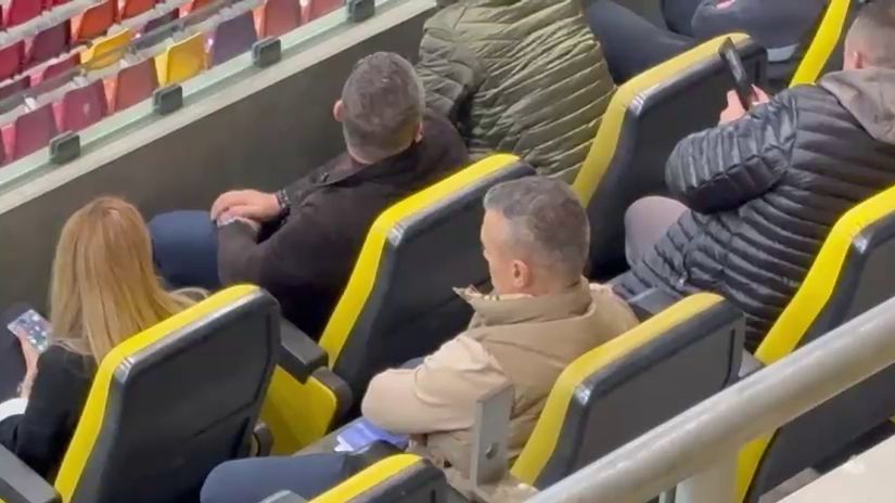 Daniel Pancu, în lojă la Dinamo - CFR Cluj. Cine a ocupat banca ardelenilor 1 foto daniel pancu in loja la dinamo cfr cluj cine a stat pe banca ardelenilor 69050f6fe1b5d