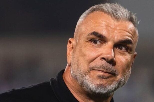 foto olaroiu si sotia sa fotografiati la un eveniment istoric evadarea lui oli 68dccba1e568e