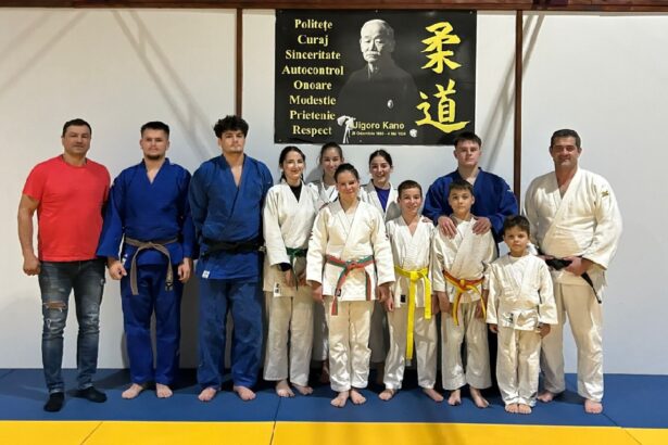 foto primaria cumpana investeste in sportul de performanta a fost inaugurata noua sala de judo 68efc8abacc4a