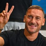 francesco totti un singur fotbalist care imi place cu adevarat doar pe el il urmaresc 68e8ddbc09130