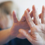 Franța a înregistrat peste 100 de decese anul trecut din cauza violenței domestice, cu o femeie ucisă de partener la fiecare trei zile. 5 franta a avut peste 100 decese anul trecut din cauza violentei domestice la fiecare trei zile o femeie este ucisa de partener 6904b49bb2bc3