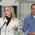 gabriela firea sau daniel baluta grindeanu psd face masuratori pentru a vedea cine are cele mai multe sanse la primaria capitalei 68f8cc5c555bd