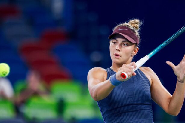 galerie foto avantaj pentru jaqueline cristian presa americana anticipeaza o posibila retragere din turneu a japonezei naomi osaka 68ef78de1761f