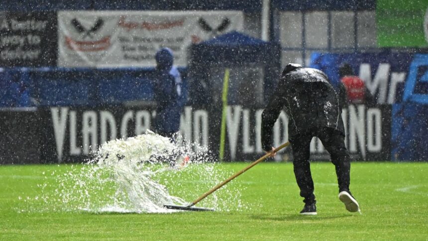 galerie foto cele mai tari imagini din meciul de polo unirea slobozia dinamo nu se poate vorbi de fotbal 68e0b9191d9b7