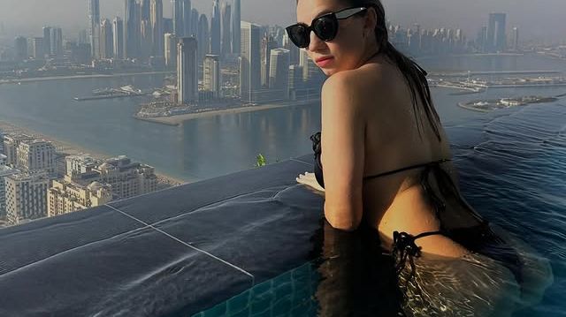 galerie foto dubla victorie pentru surpriza lui mircea lucescu de la nationala imaginea a facut furori pe internet 68ed34ab4e050