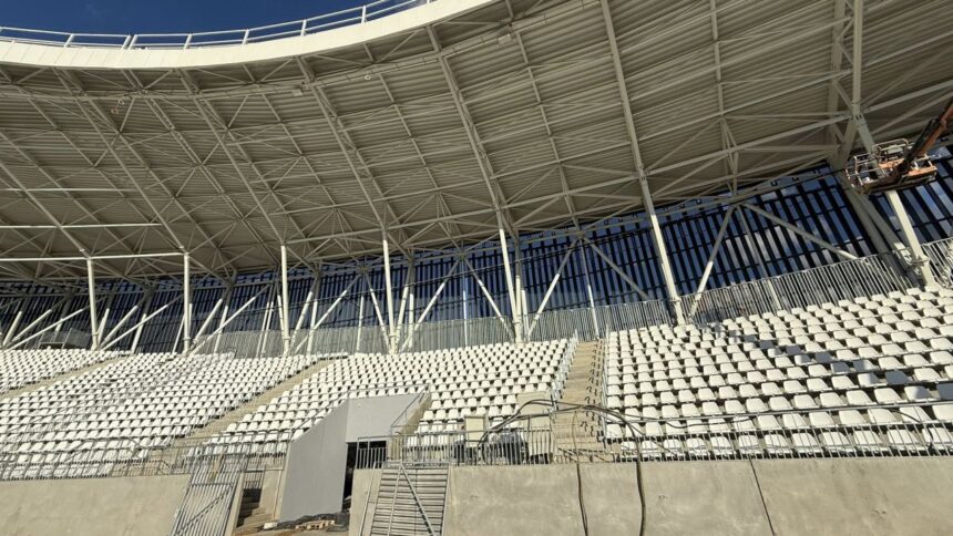 galerie foto noua arena bijuterie din romania vor sa o inaugureze in noul sezon din superliga 68dd3c1e0a453