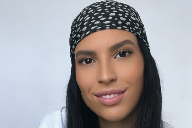 galerie foto sexy si eleganta madalina gherghi rezerva la meciul lui dinamo a atras toate privirile 6901ce1a3a962