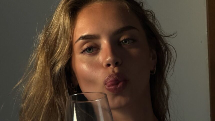 Sinner și-a prezentat noua iubită la Viena, după victoria din finală: a fost aproape să devină Miss Danemarca 1 galerie foto sinner si a prezentat noua iubita la viena dupa victoria din finala a fost aproape de a iesi miss danemarca 68ff2b19b2ee6