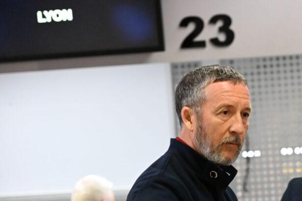 gigi becali gasise solutia dupa accidentarea lui mihai popescu dar mm stoica il contrazice are probleme 68f0fef822fe8